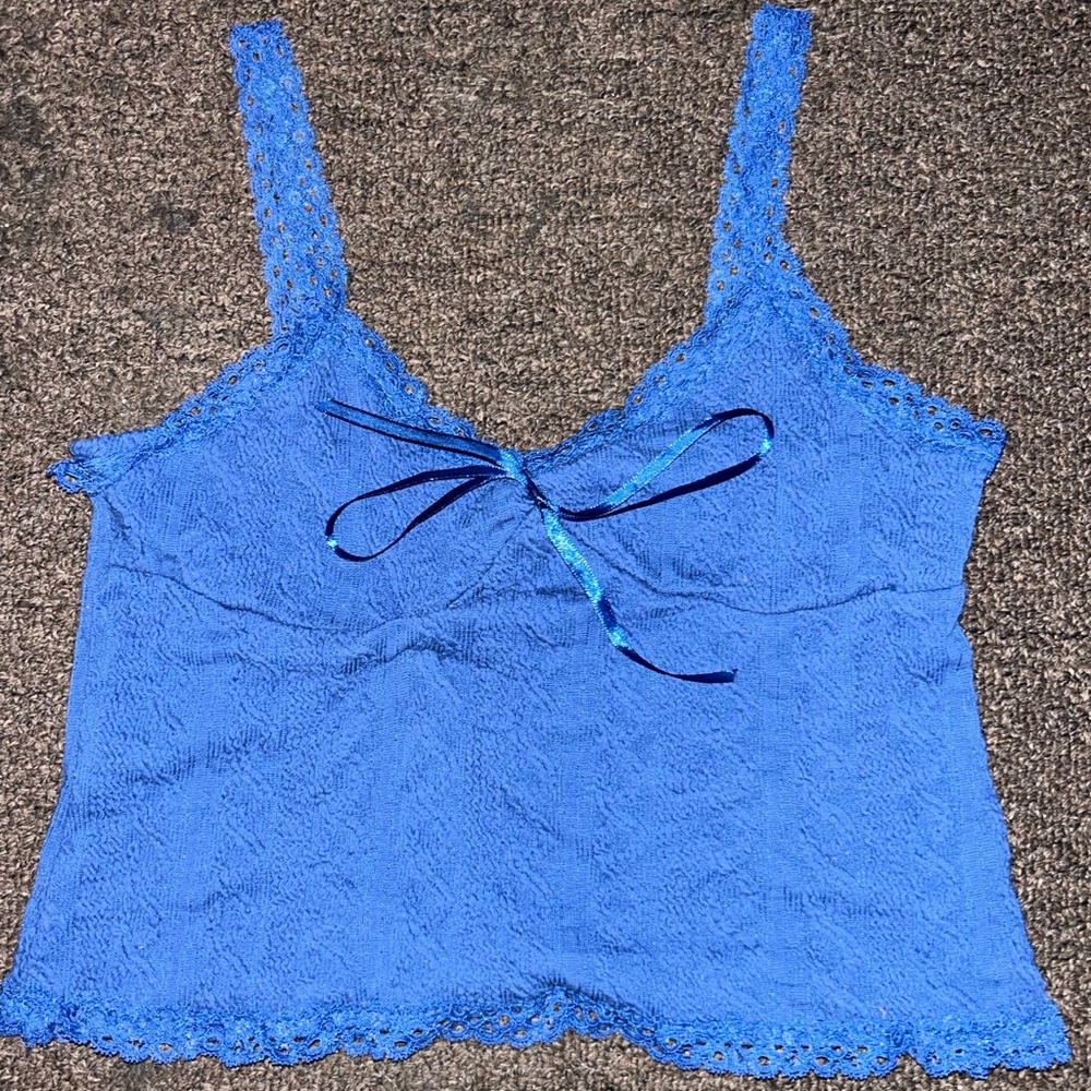 electric bright lace ribbed bow crop top